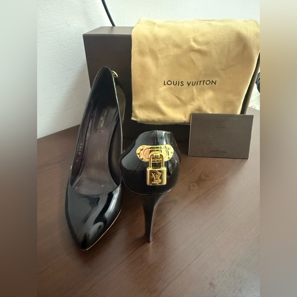 Louis Vuitton Glossy Black Heels - Picture 2 of 4